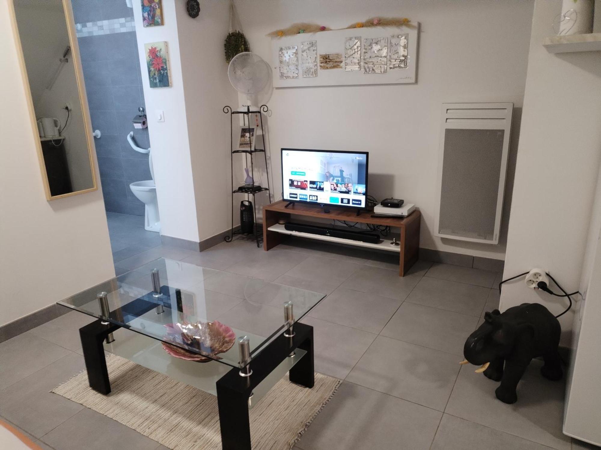 Magistic Handi Perpignan Bagian luar foto